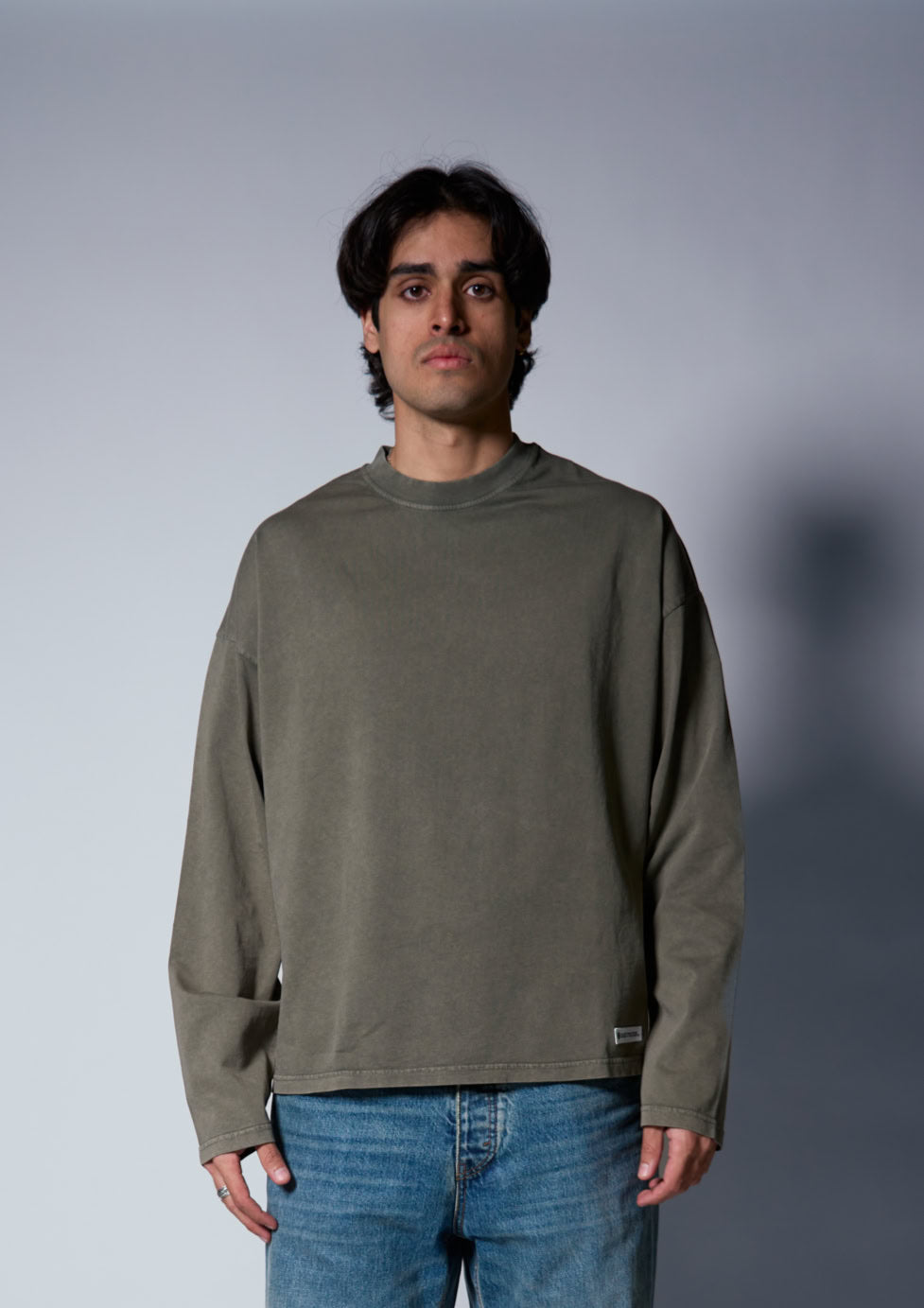 SIGNATURE LONGSLEEVE TEE