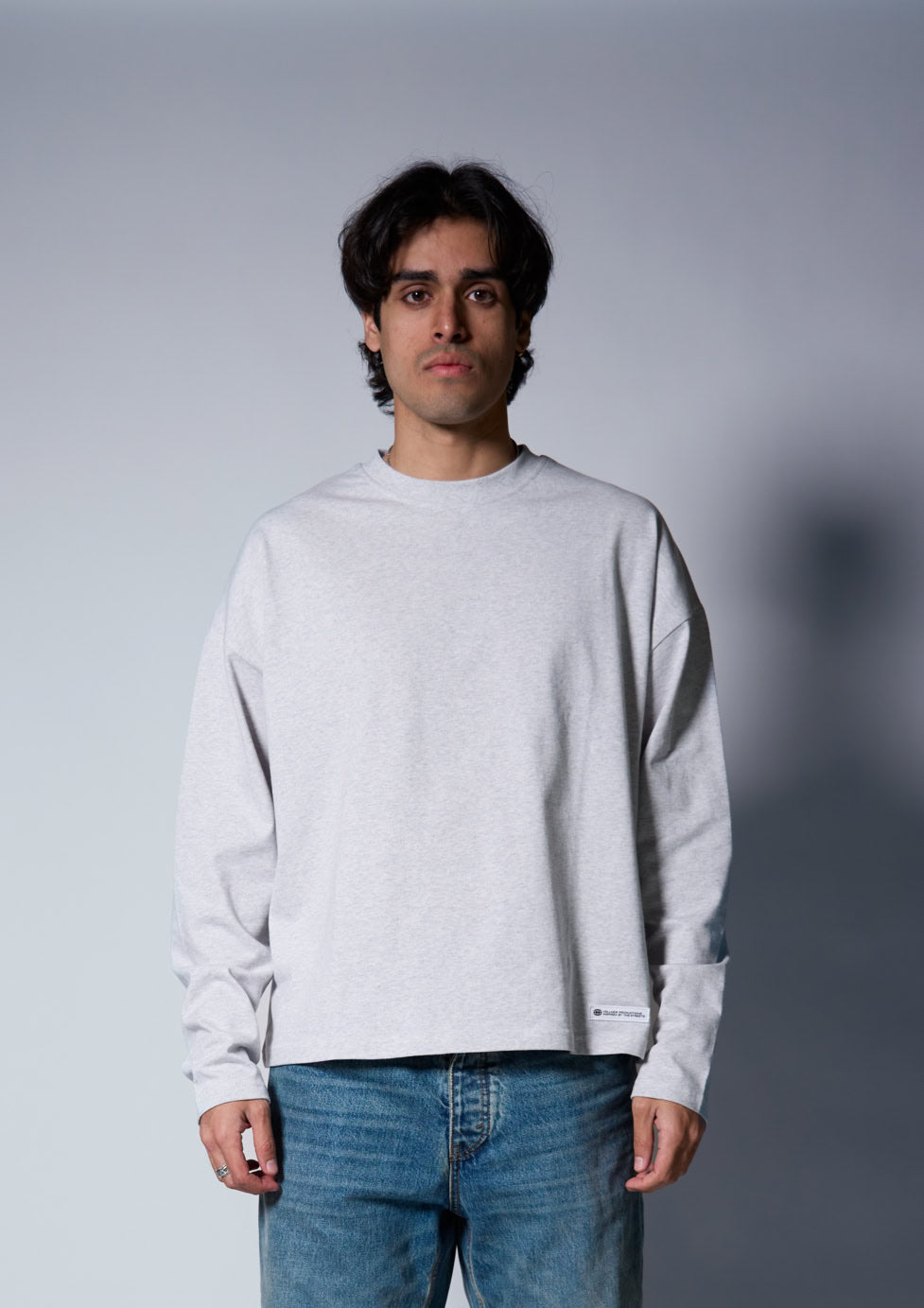 SIGNATURE LONGSLEEVE TEE